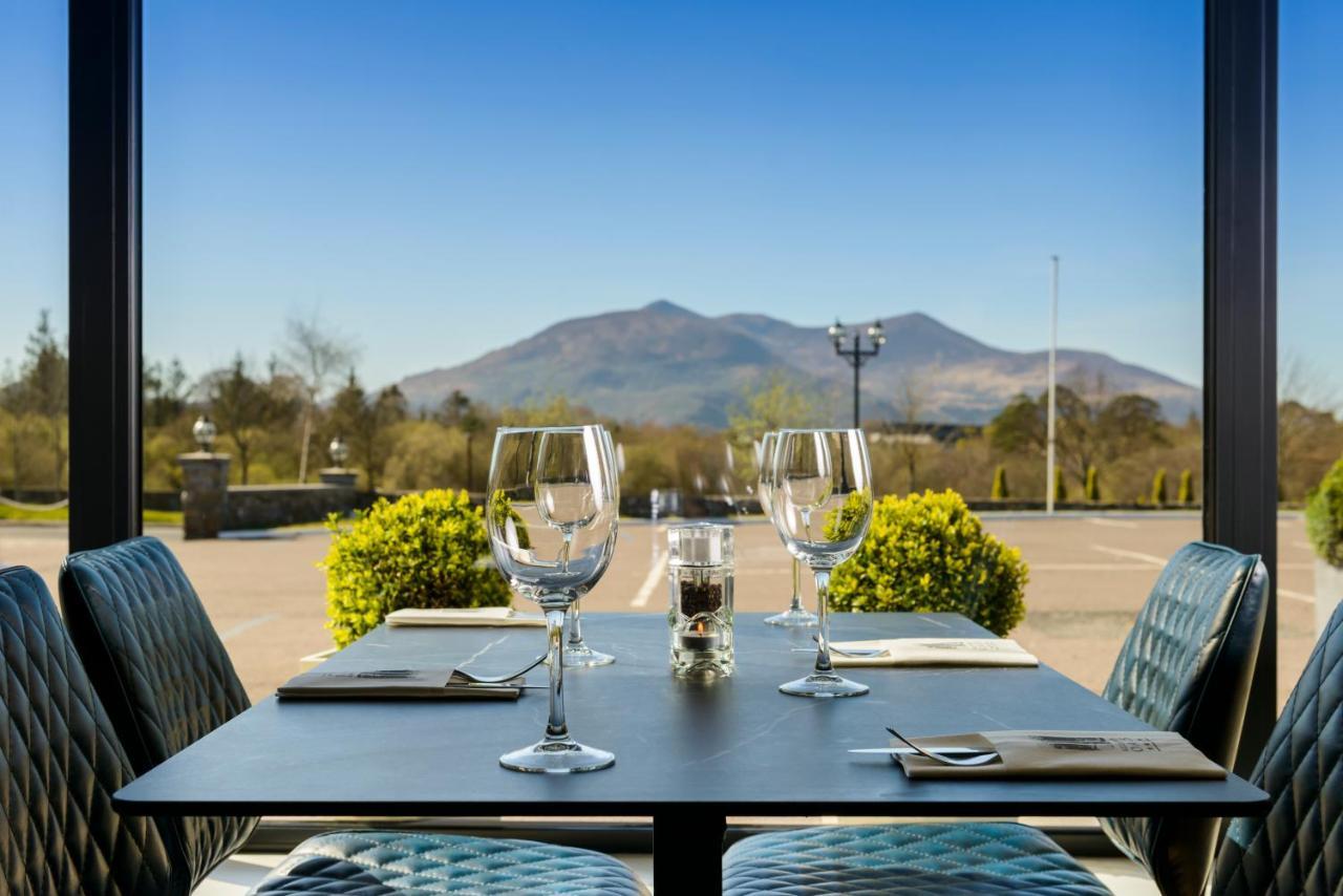 Killarney Oaks Hotel Екстериор снимка