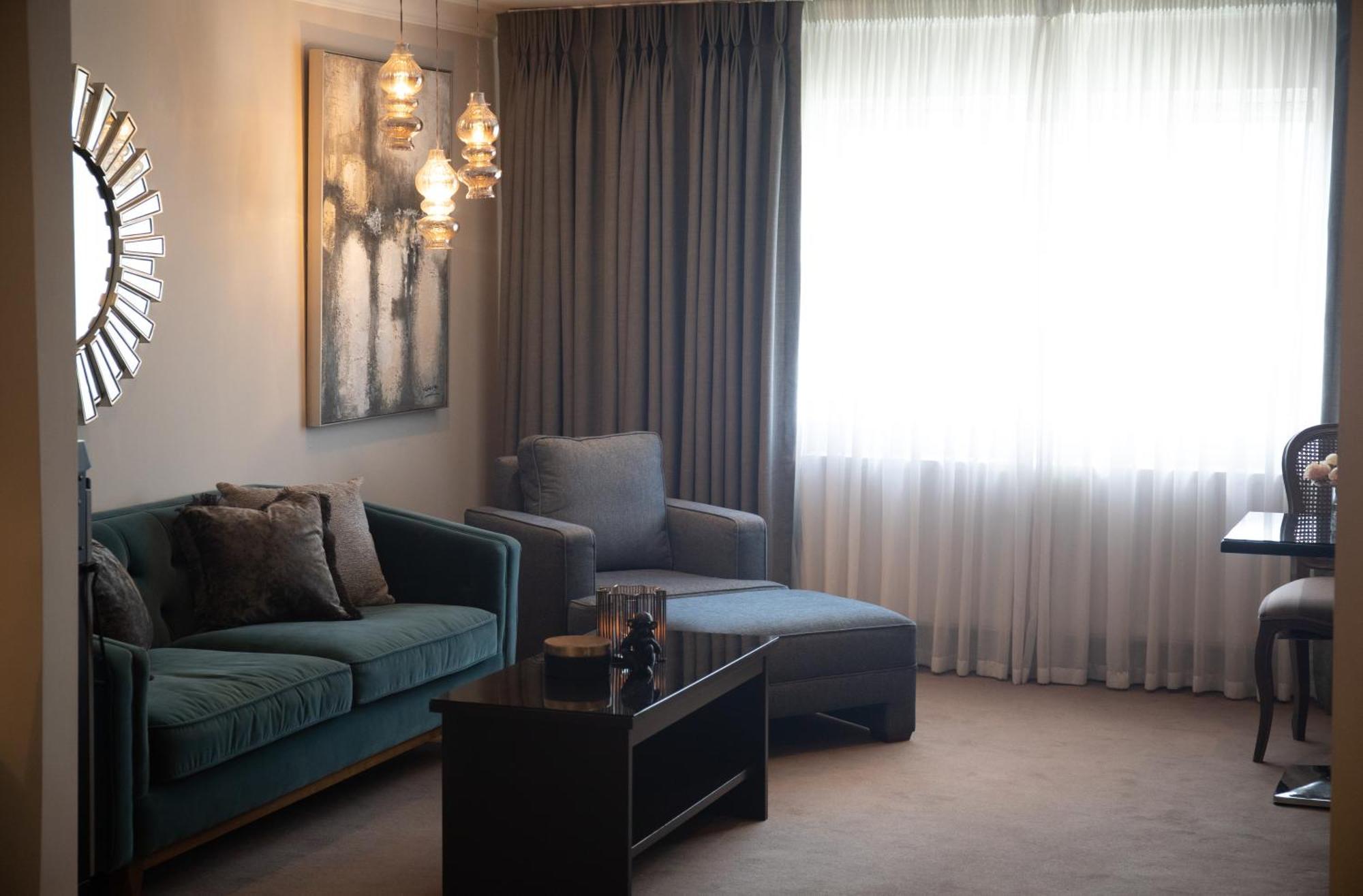 Killarney Oaks Hotel Екстериор снимка