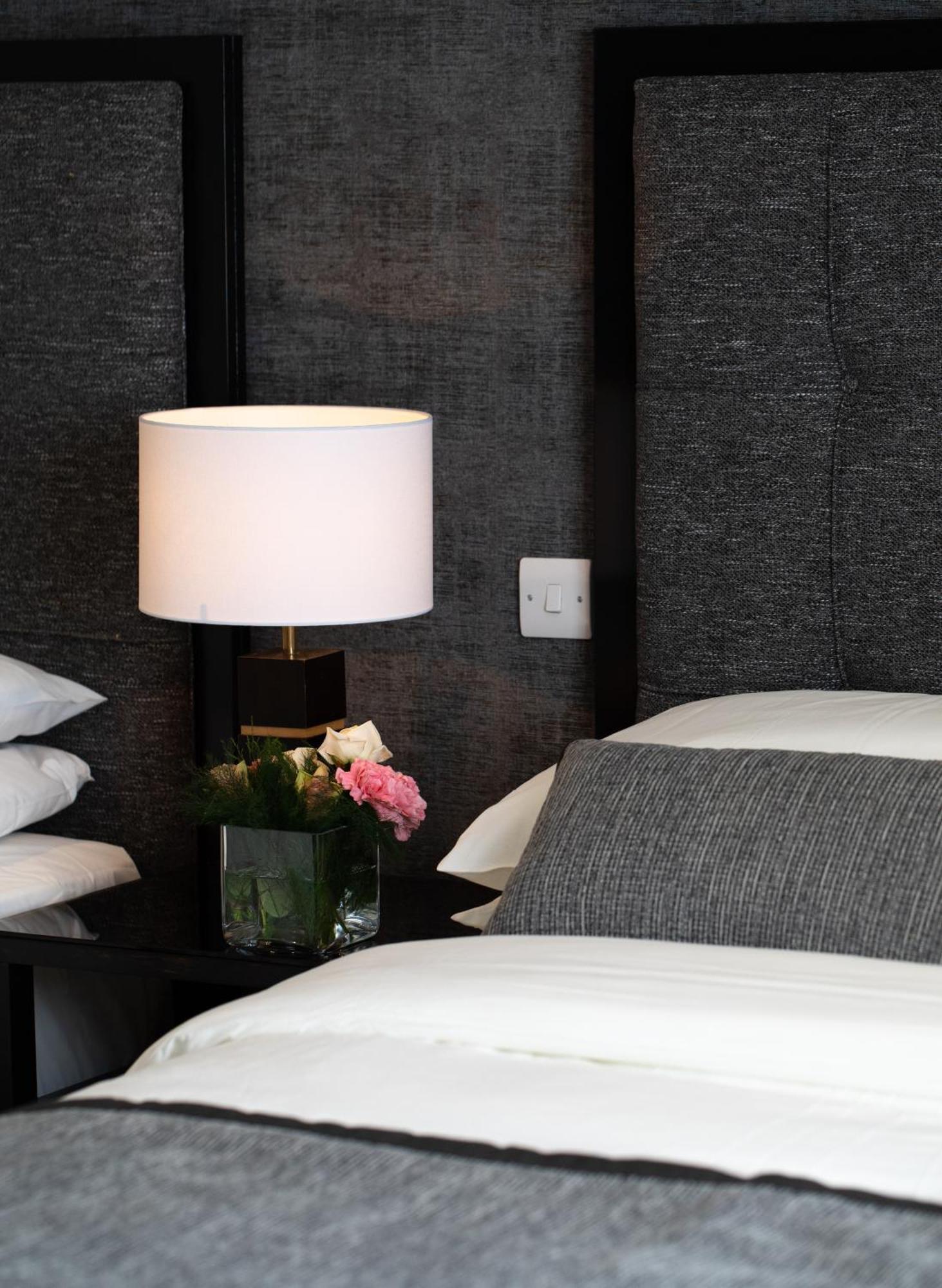 Killarney Oaks Hotel Екстериор снимка
