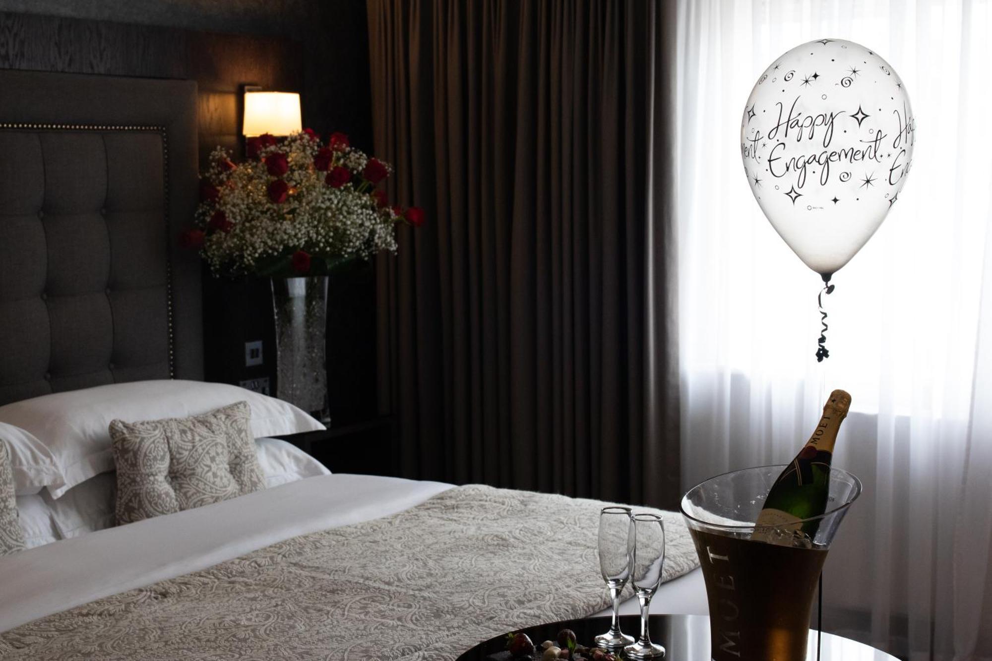 Killarney Oaks Hotel Екстериор снимка
