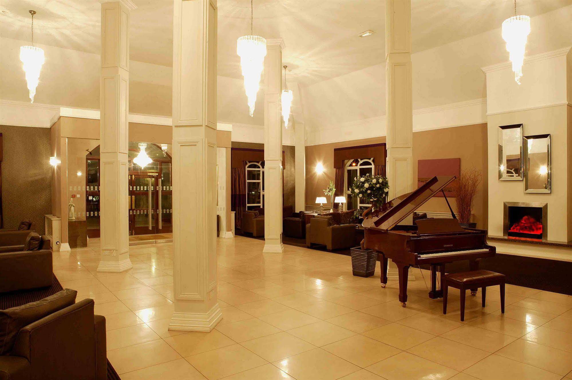 Killarney Oaks Hotel Интериор снимка